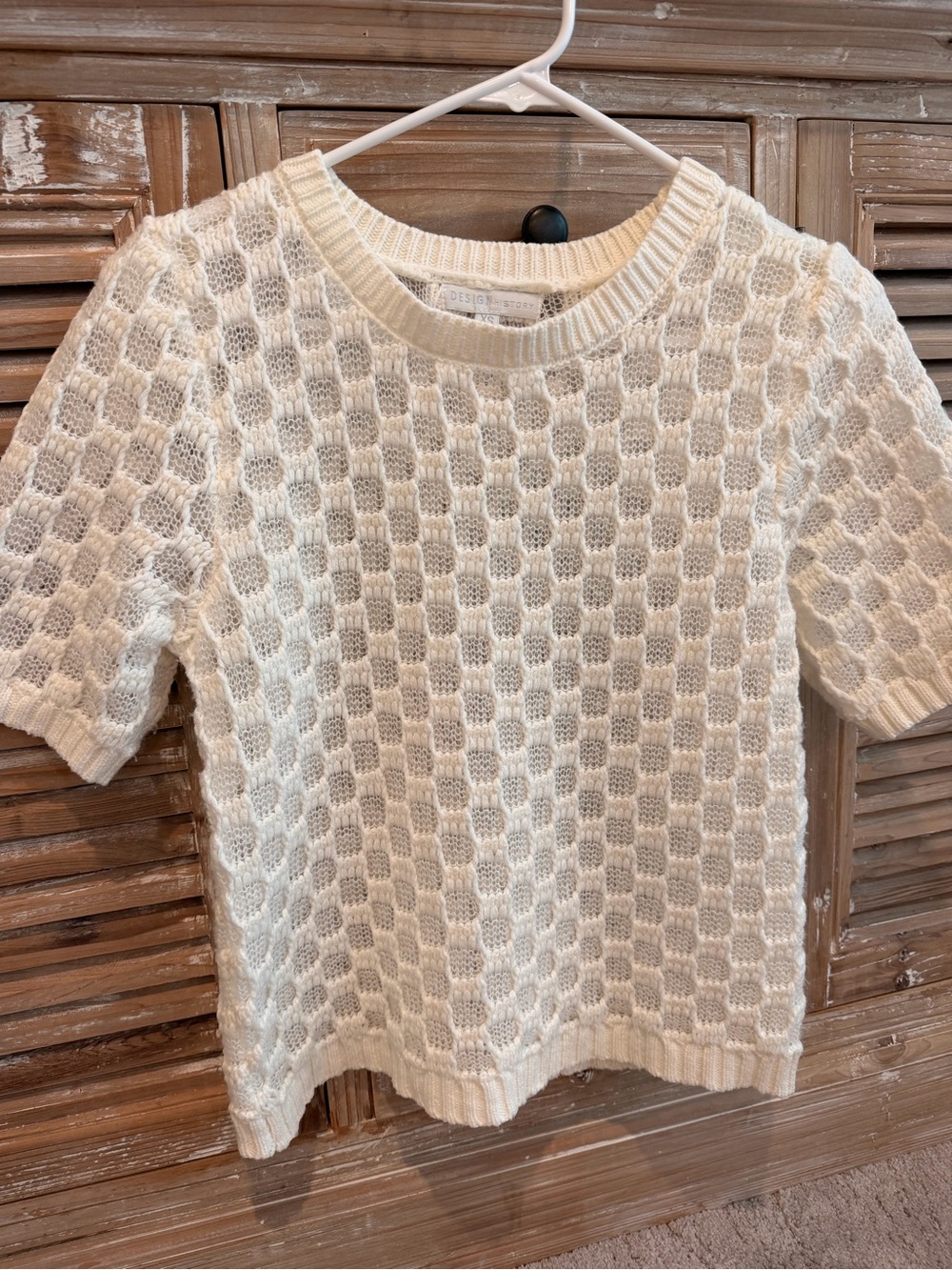 Design History Ivory Open Weave Short Sleeve Sweater (Size XS)